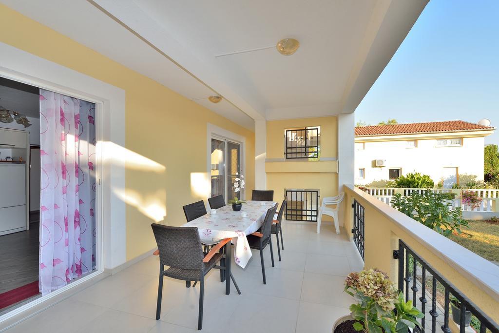 Apartment Mia Bibinje Rum bild