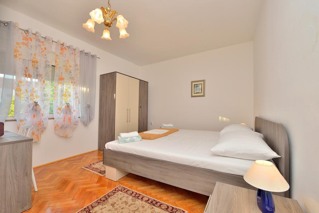 Apartment Mia Bibinje Rum bild