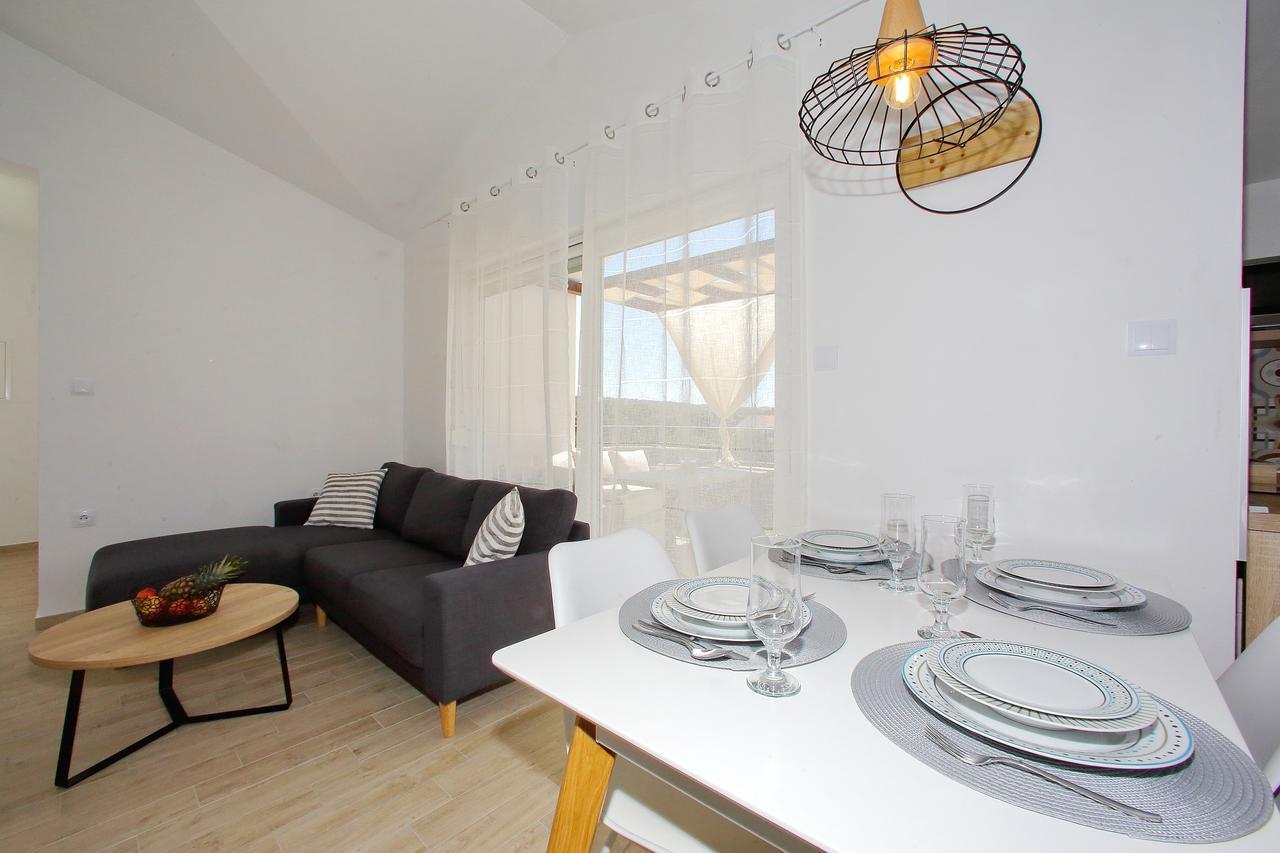 Apartment Mia Bibinje Exteriör bild