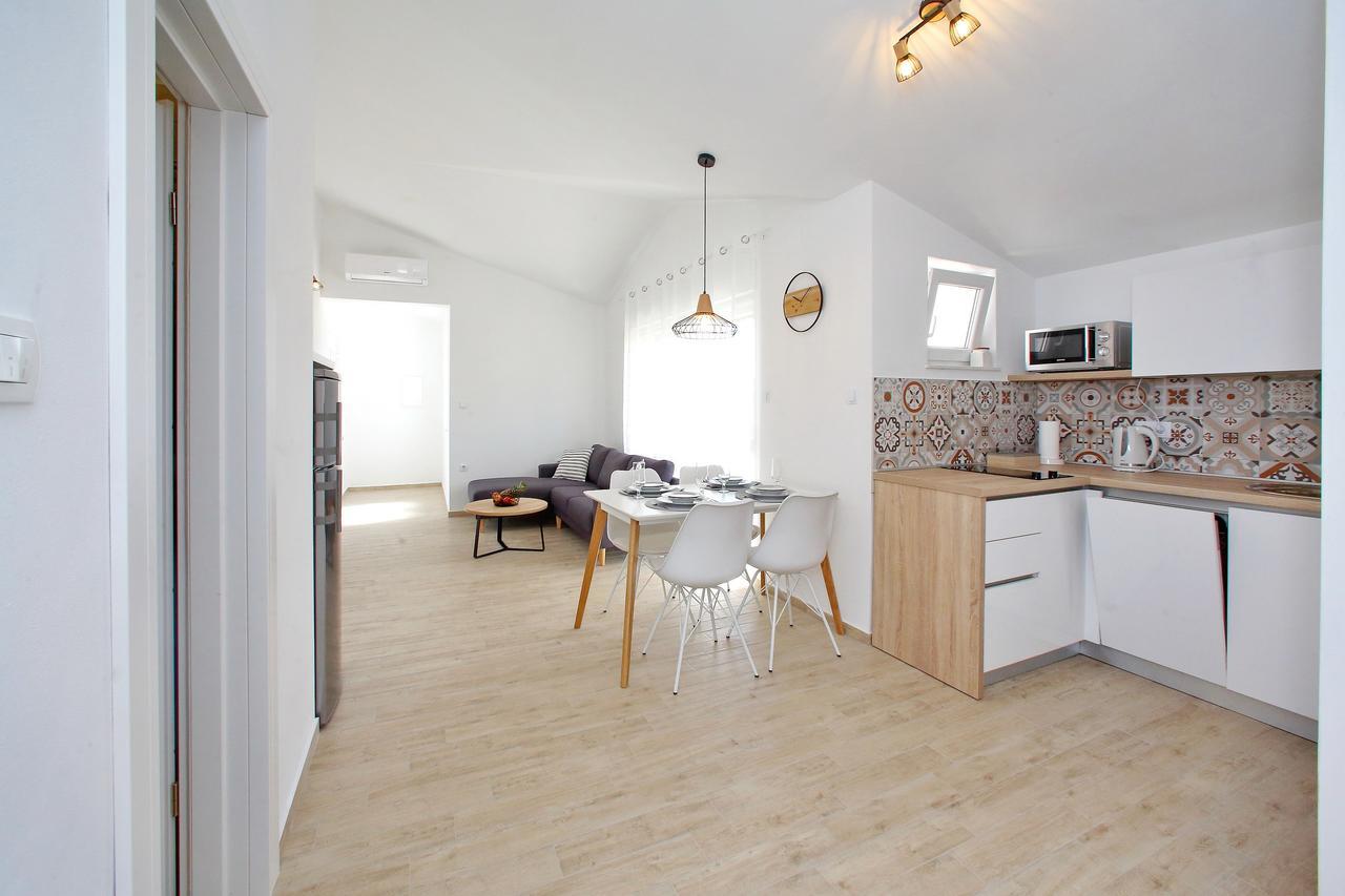 Apartment Mia Bibinje Exteriör bild