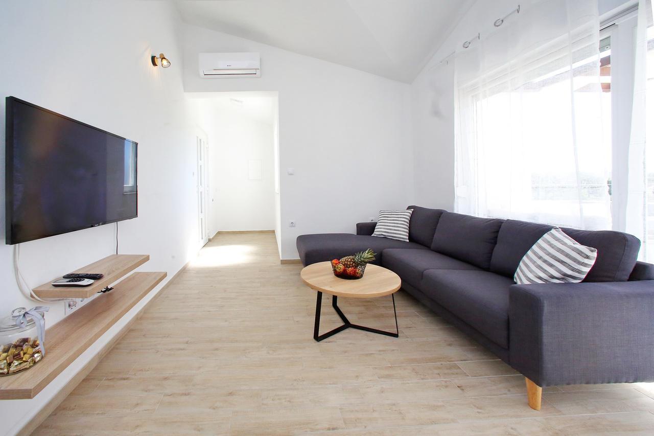 Apartment Mia Bibinje Exteriör bild